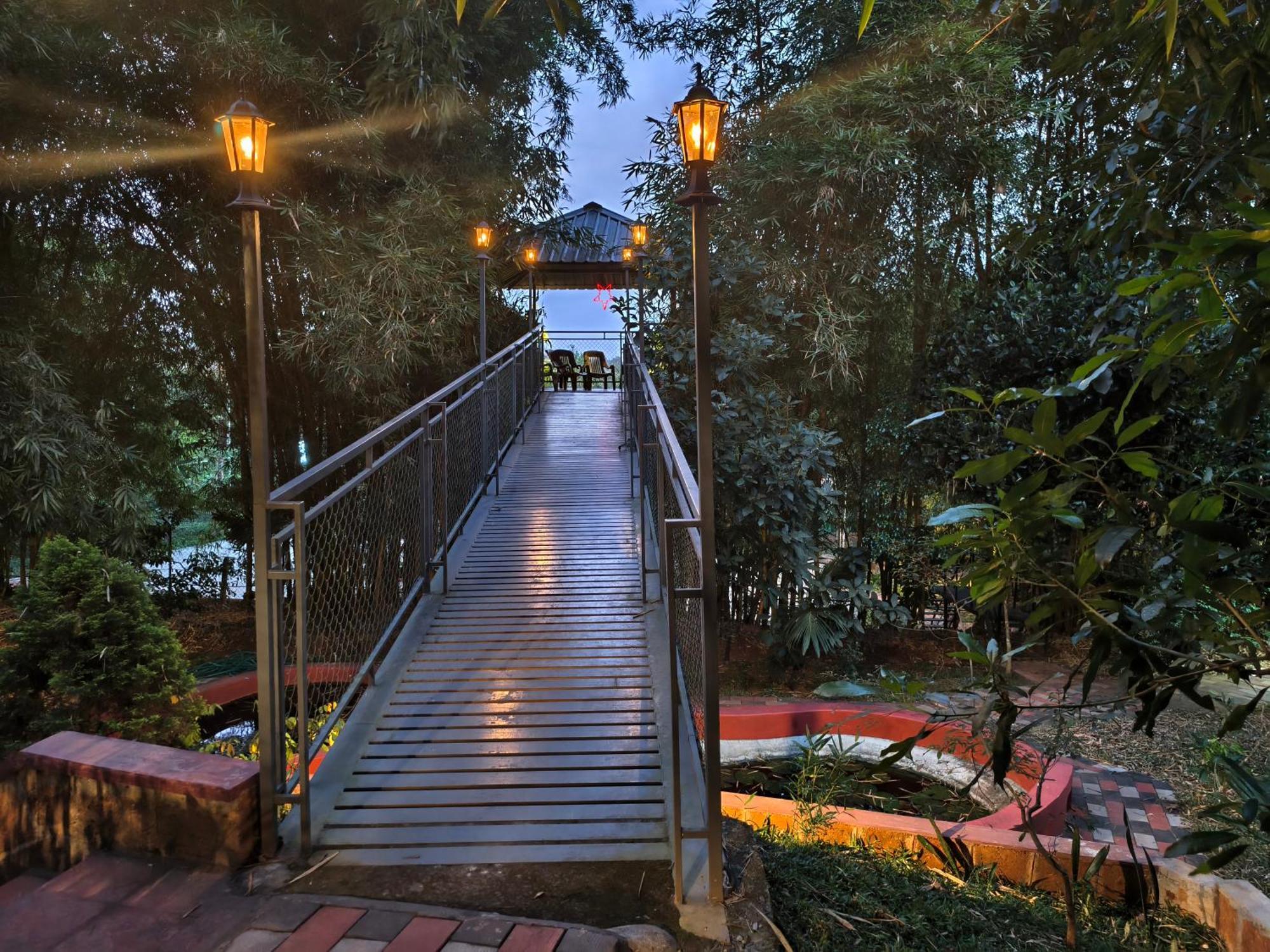 Le Eden Resort Sultan Bathery Buitenkant foto
